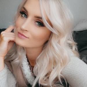 Meet your Posher, Jasmine